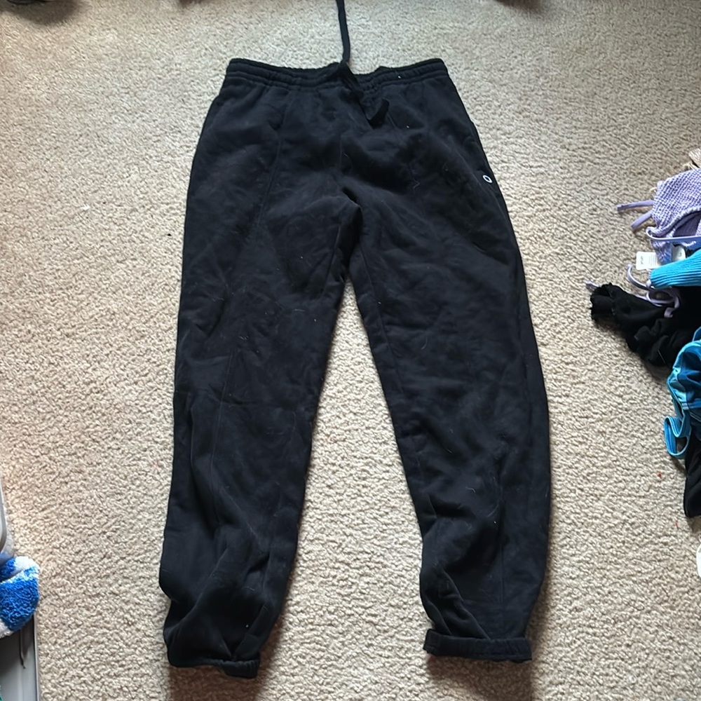 women’s joggers